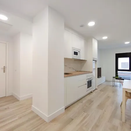 A83a Luxury By Wave Apartment